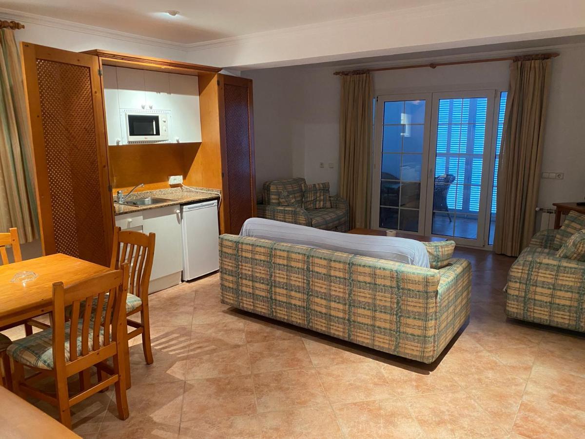 Hostal Restaurante Cala 칼라 피구에라 외부 사진
