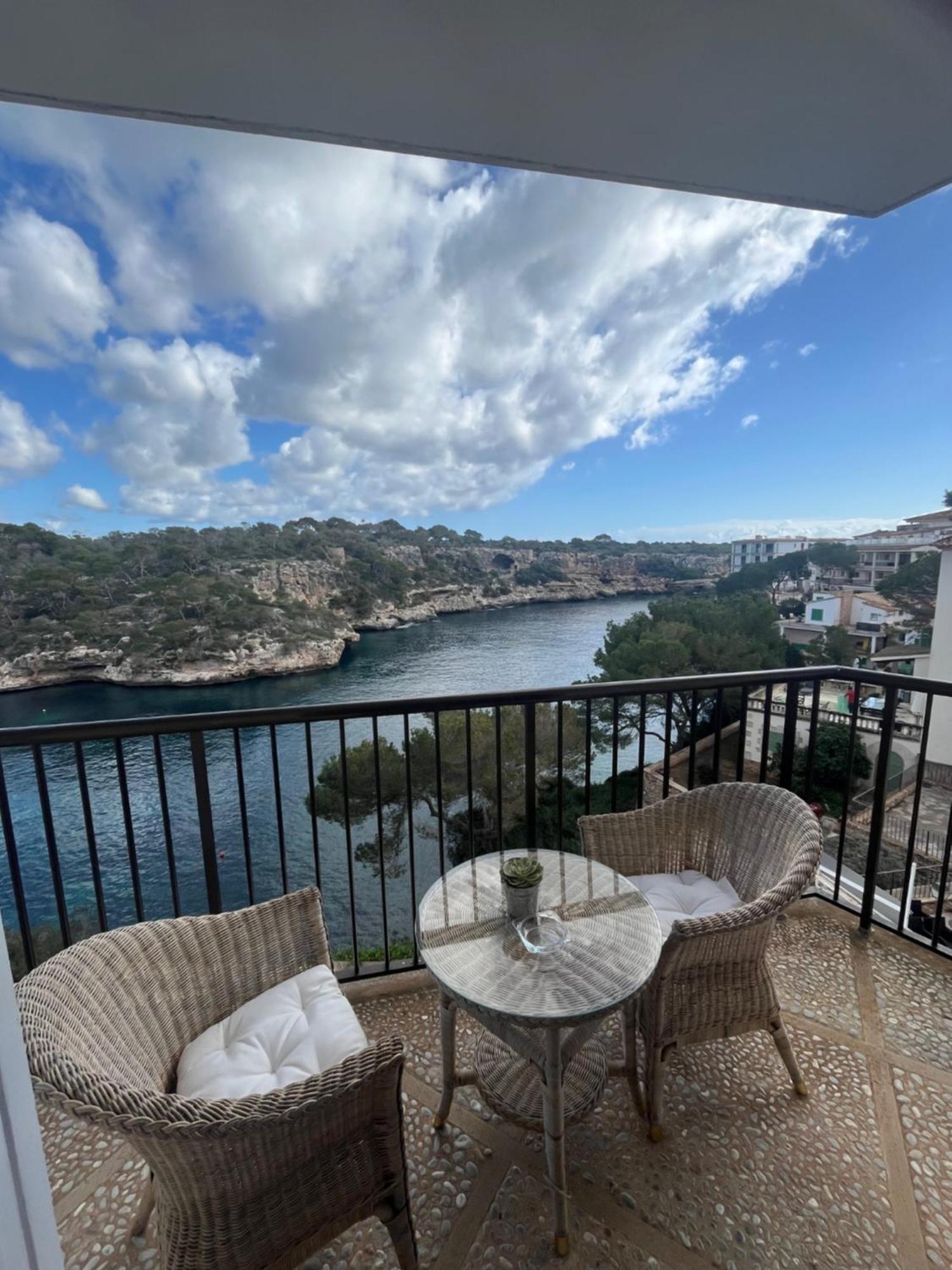 Hostal Restaurante Cala 칼라 피구에라 외부 사진